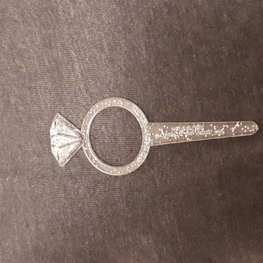 NWOT 27 Diamond Ring Cupcake/cake picks